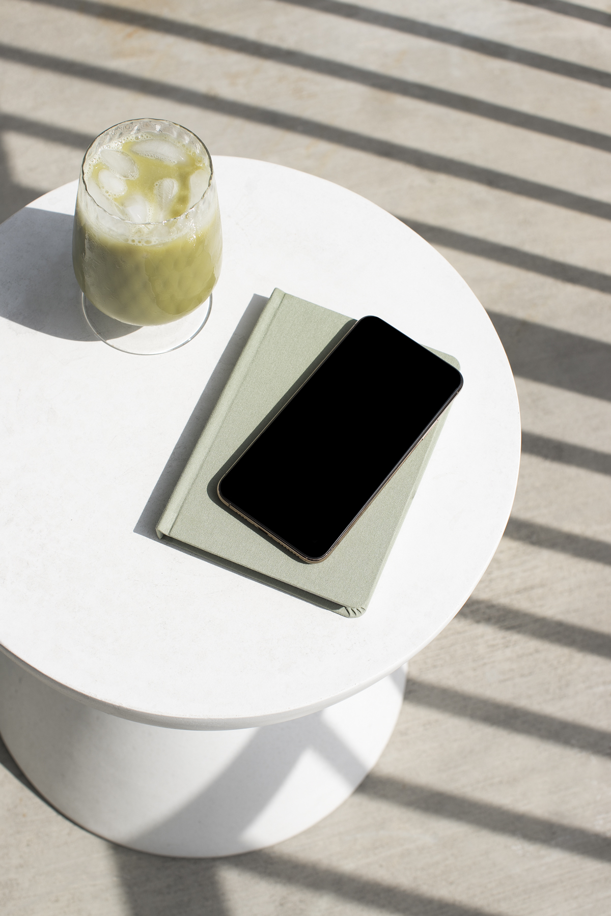 Social_Squares_Pistachio_Green_Styled_Stock_image004