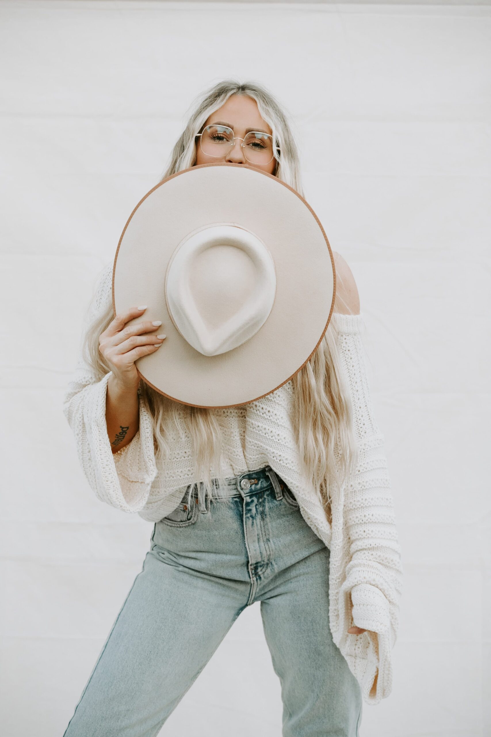 joel-muniz-Ax9P0LONGAI-unsplash